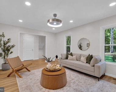 10806 Old Brook Road - Photo Thumbnail 12