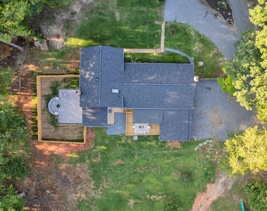 10806 Old Brook Road - Photo Thumbnail 46