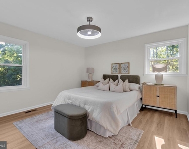 10806 Old Brook Road - Photo Thumbnail 21