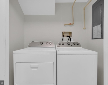 10806 Old Brook Road - Photo Thumbnail 39