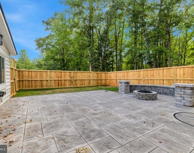 10806 Old Brook Road - Photo Thumbnail 60