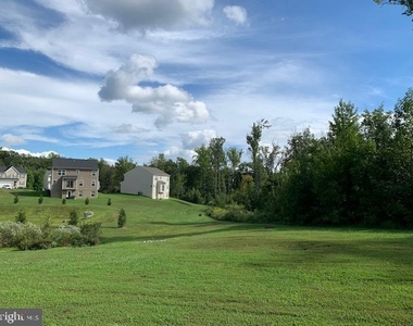 10301 Bluebird Court - Photo Thumbnail 13