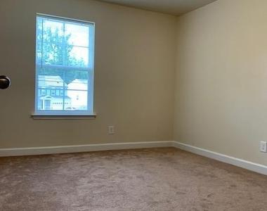 10301 Bluebird Court - Photo Thumbnail 9