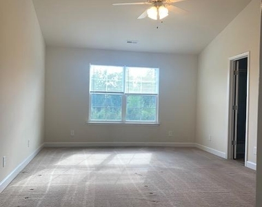6918 Lunette Lane - Photo Thumbnail 11