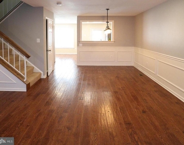 1897 Inglebrook Drive - Photo Thumbnail 2