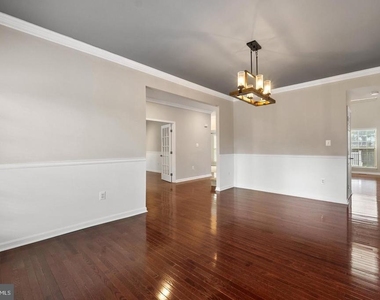 12257 Sherborne Street - Photo Thumbnail 6