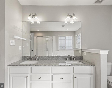 12257 Sherborne Street - Photo Thumbnail 29