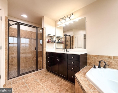 23687 Sailfish Square - Photo Thumbnail 20