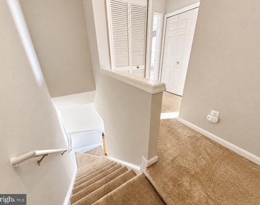 46924 Courtyard Square - Photo Thumbnail 28