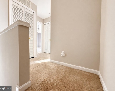 46924 Courtyard Square - Photo Thumbnail 27
