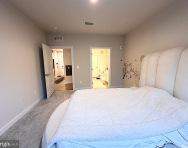 21480 Mount Sterling Terrace - Photo Thumbnail 14