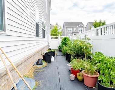 41914 Spring Air Drive - Photo Thumbnail 82