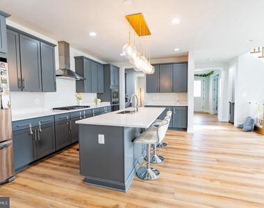 41914 Spring Air Drive - Photo Thumbnail 20