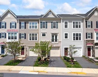 231 Miles Hawk Terrace - Photo Thumbnail 43