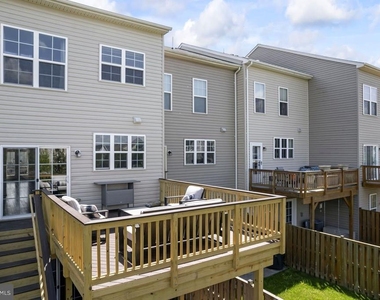 231 Miles Hawk Terrace - Photo Thumbnail 37