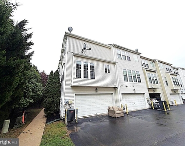 13512 Stargazer Terrace - Photo Thumbnail 2