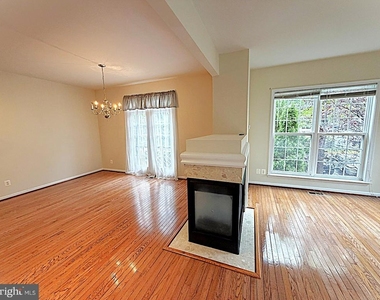 13512 Stargazer Terrace - Photo Thumbnail 10