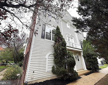 13512 Stargazer Terrace - Photo Thumbnail 5
