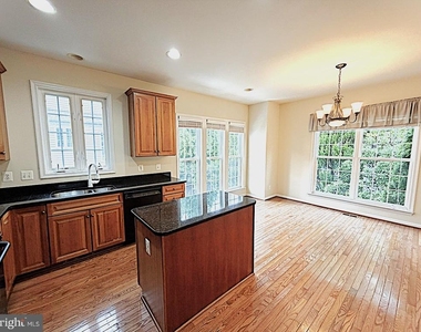 13512 Stargazer Terrace - Photo Thumbnail 31