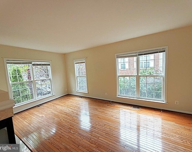 13512 Stargazer Terrace - Photo Thumbnail 7