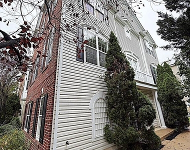 13512 Stargazer Terrace - Photo Thumbnail 6