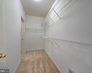 8346 Middle Ruddings Drive - Photo Thumbnail 18