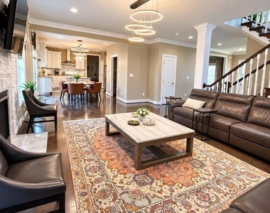 116 Madison Ridge Lane - Photo Thumbnail 9