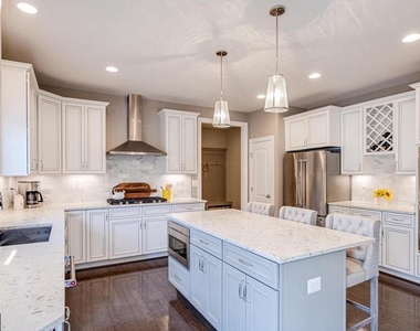 116 Madison Ridge Lane - Photo Thumbnail 2
