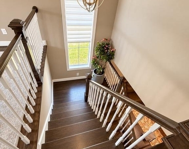 116 Madison Ridge Lane - Photo Thumbnail 13