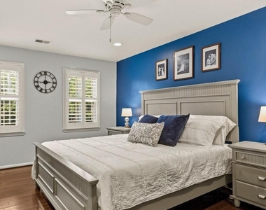 5459 Cheshire Meadows Way - Photo Thumbnail 4