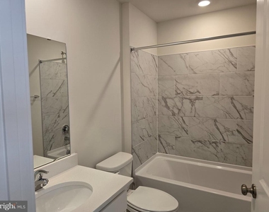 110 Sioux Loop - Photo Thumbnail 22