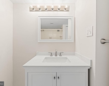301 N Beauregard Street - Photo Thumbnail 29