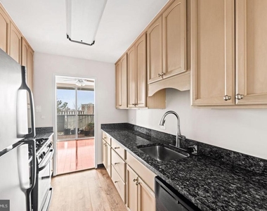 301 N Beauregard Street - Photo Thumbnail 19