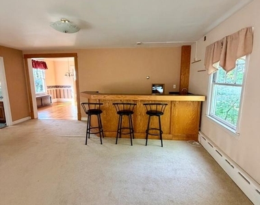 909 N Ivy Street - Photo Thumbnail 11