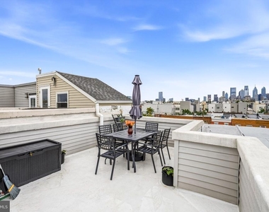 1939 Watkins Street - Photo Thumbnail 23