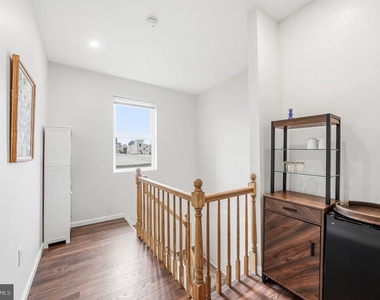 1939 Watkins Street - Photo Thumbnail 12