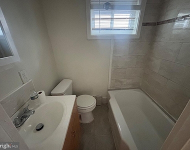 725 Cornwall Street E - Photo Thumbnail 5