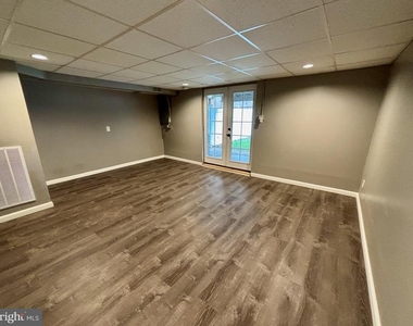 3657 N Hereford - Photo Thumbnail 24