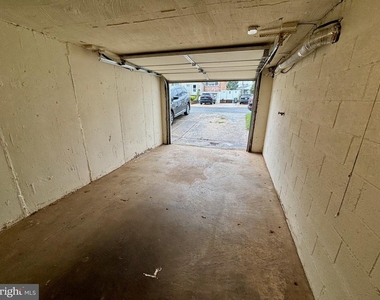 3657 N Hereford - Photo Thumbnail 27