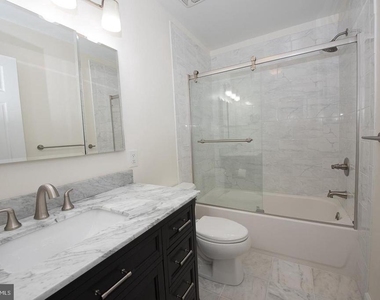 531 S 17th Street - Photo Thumbnail 17