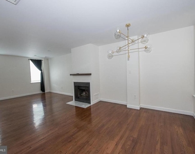 531 S 17th Street - Photo Thumbnail 9