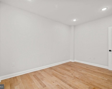 2655 Wilder Street - Photo Thumbnail 10