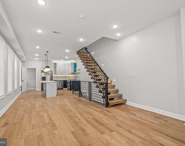 2655 Wilder Street - Photo Thumbnail 2