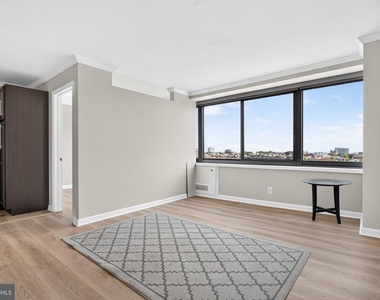 2401 Pennsylvania Avenue - Photo Thumbnail 9