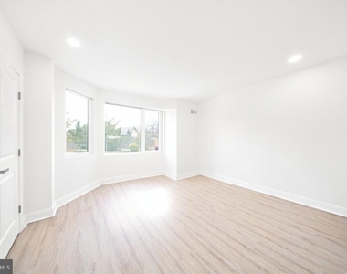 5104 Warrington Avenue - Photo Thumbnail 14