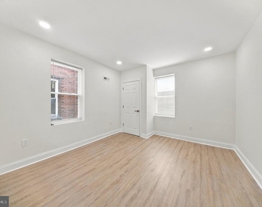 5104 Warrington Avenue - Photo Thumbnail 31