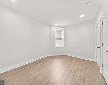 5104 Warrington Avenue - Photo Thumbnail 28