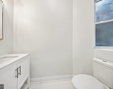 5104 Warrington Avenue - Photo Thumbnail 7