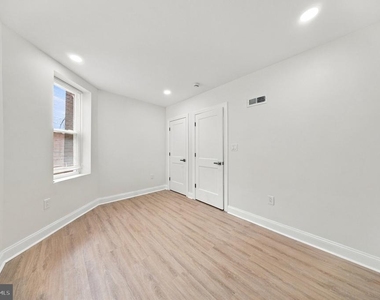 5104 Warrington Avenue - Photo Thumbnail 27