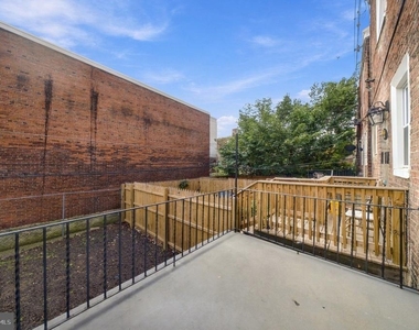 5104 Warrington Avenue - Photo Thumbnail 41